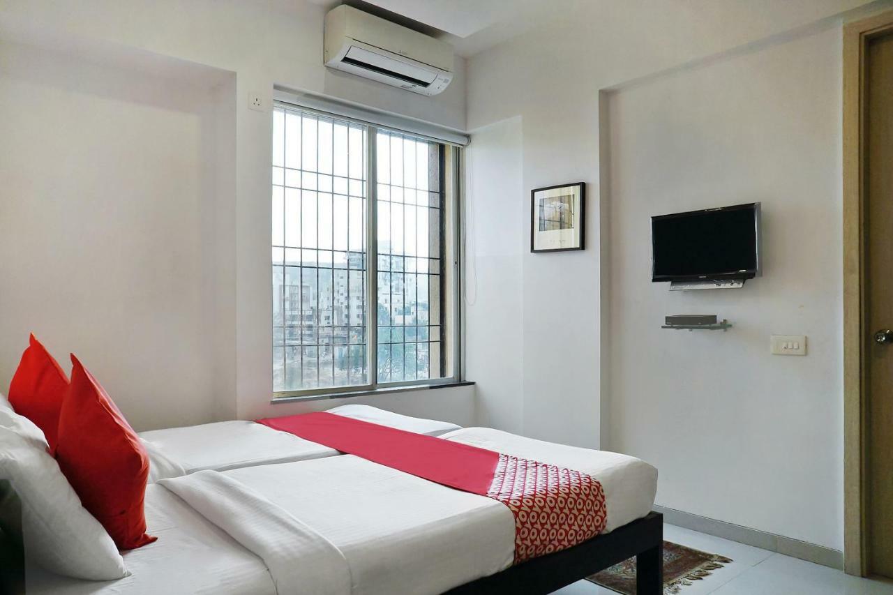 Oyo 12227 Hotel Resonare Baner Pune Bagian luar foto