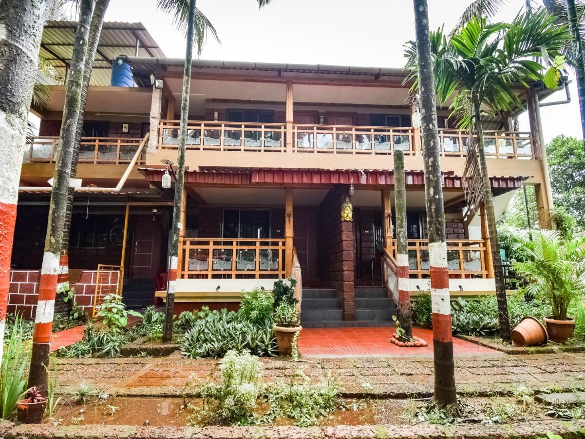 Oyo 12227 Hotel Resonare Baner Pune Bagian luar foto
